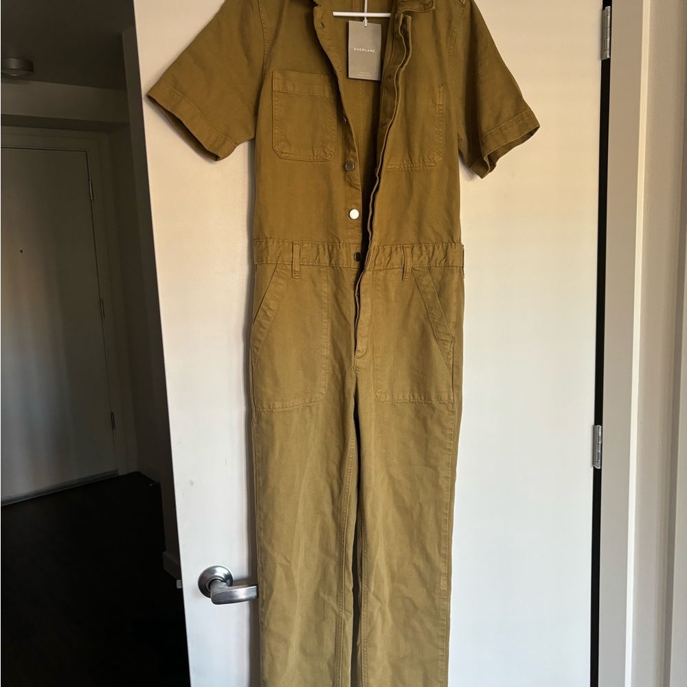 Everlane women’s short sleeve denim jumpsuit / romper